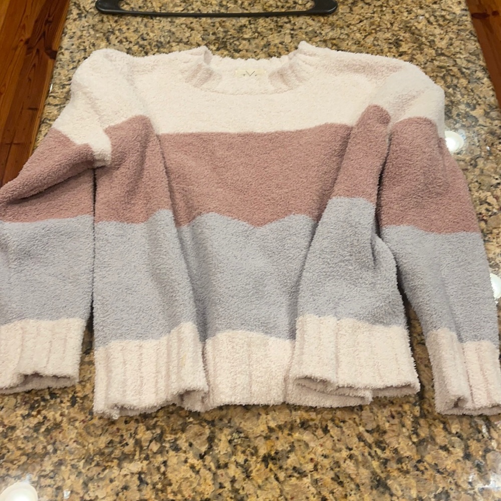 sweater tan brown light blue